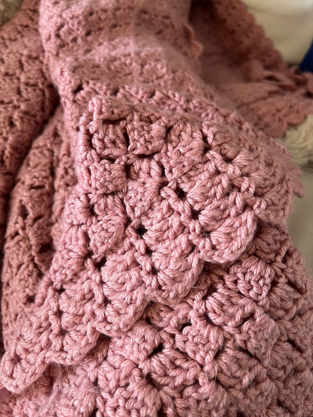 Prairie Handknit blush rose pink crochet throw blanket soft cozy cabin vibes - Picture 5 of 12